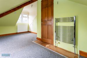 Bedroom- click for photo gallery